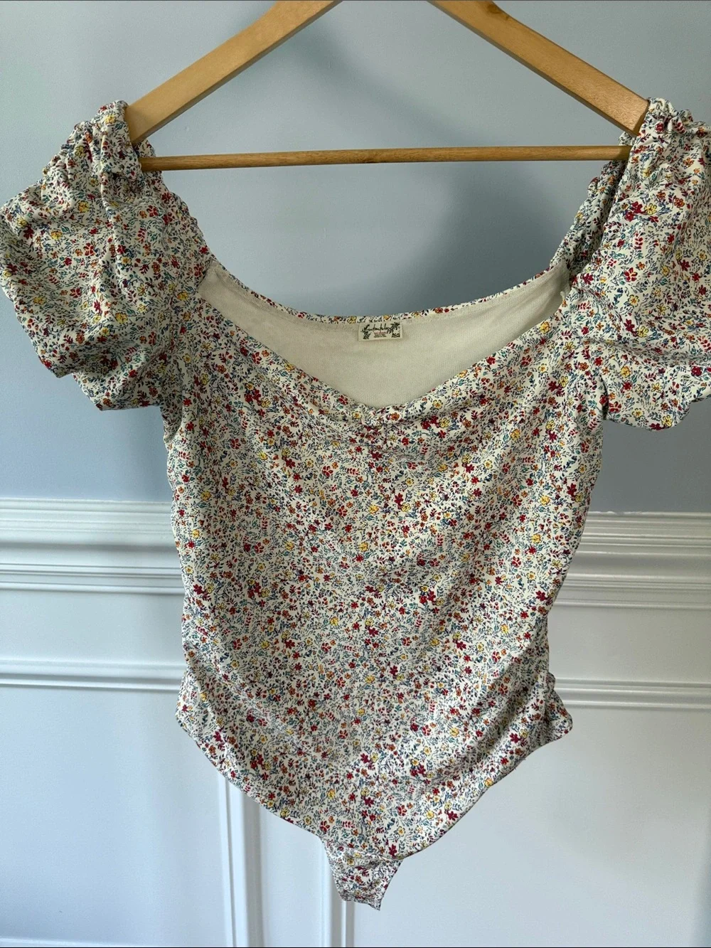 Free People Intimately FP Printed Floral Bella Bodysuit Puff Sleeves L Large
